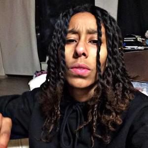 Meet your Posher, Angelique